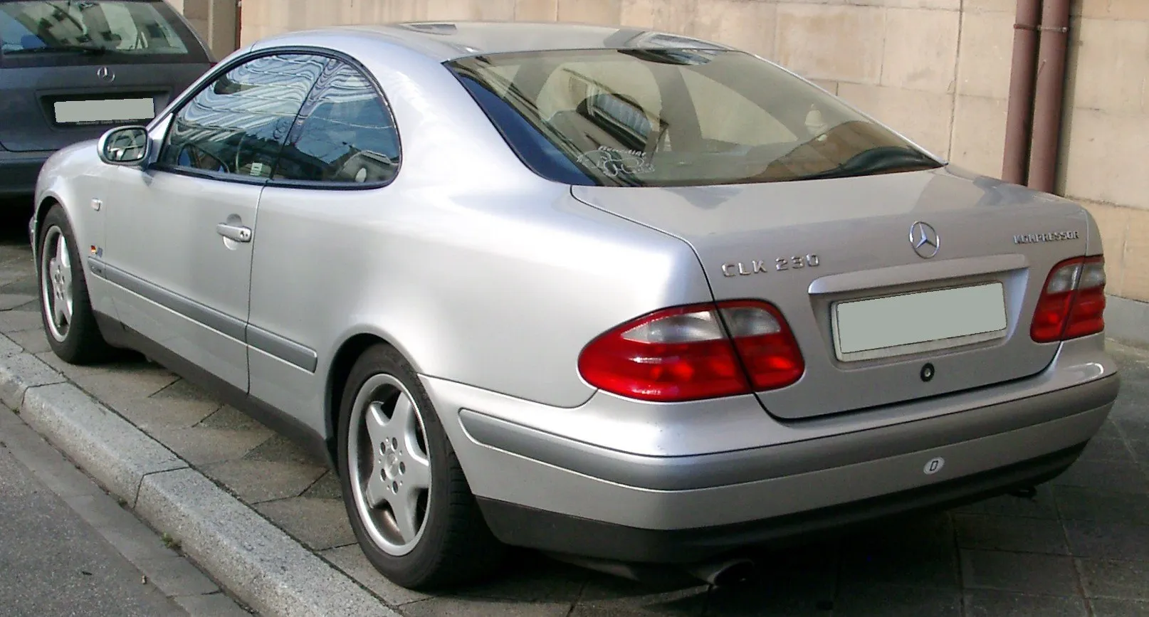 Image for Mercedes-Benz CLK C208