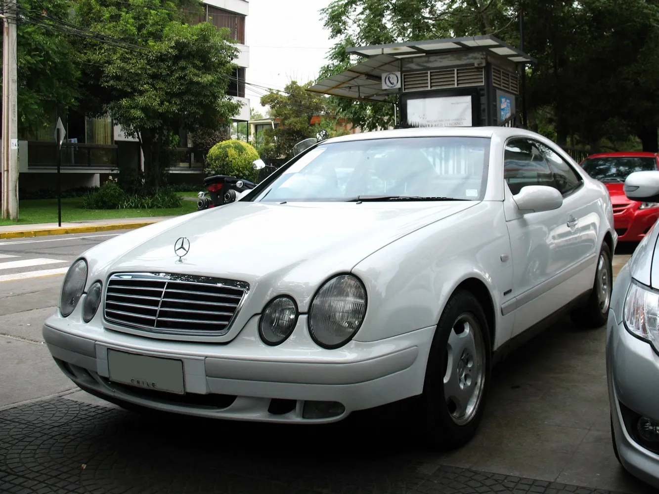 Image for Mercedes-Benz CLK C208