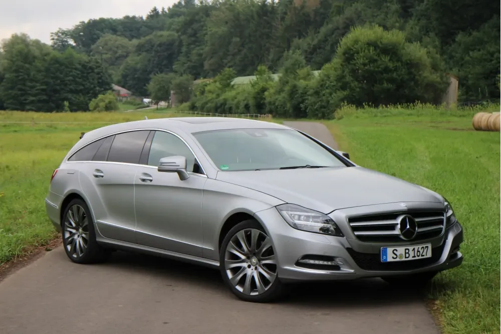 Mercedes-Benz CLS Shooting Brake (X218)
