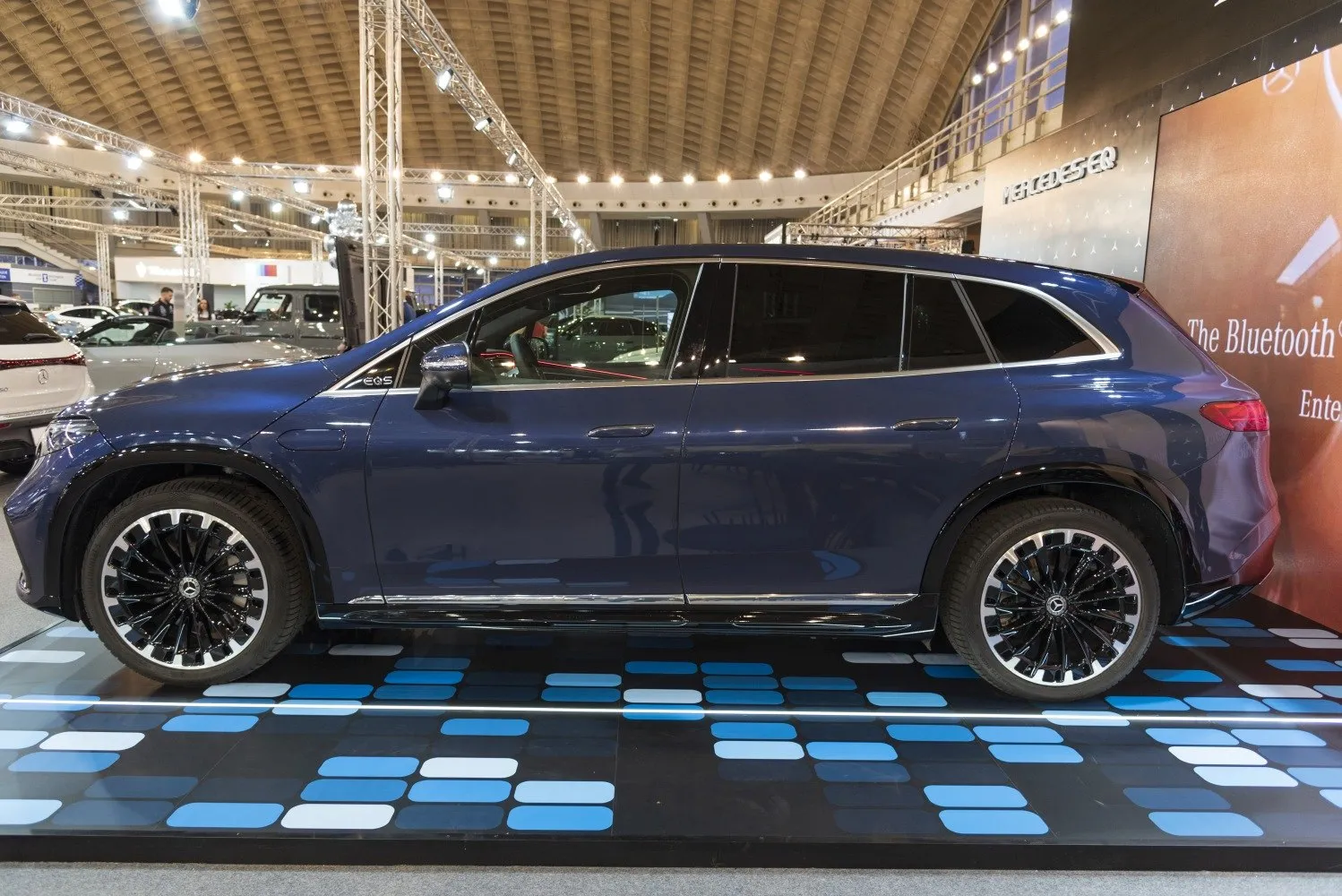 Image for Mercedes-Benz EQS SUV X296