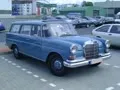Mercedes-Benz Fintail W111