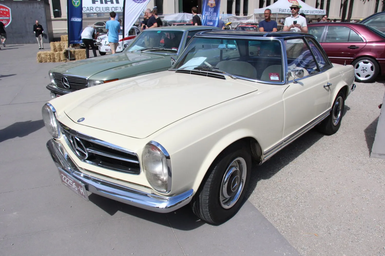 Image for Mercedes-Benz SL Coupe (W113)