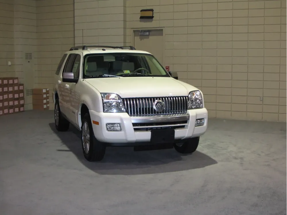 Mercury Mountaineer III