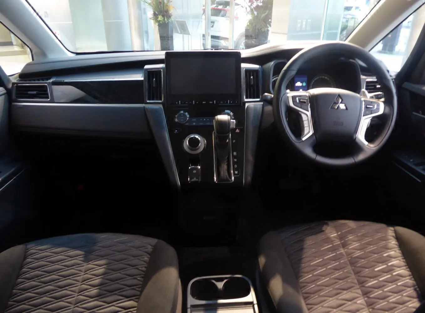 Image for Mitsubishi Delica D5, facelift 2019