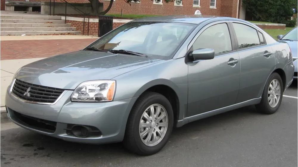Mitsubishi Galant IX