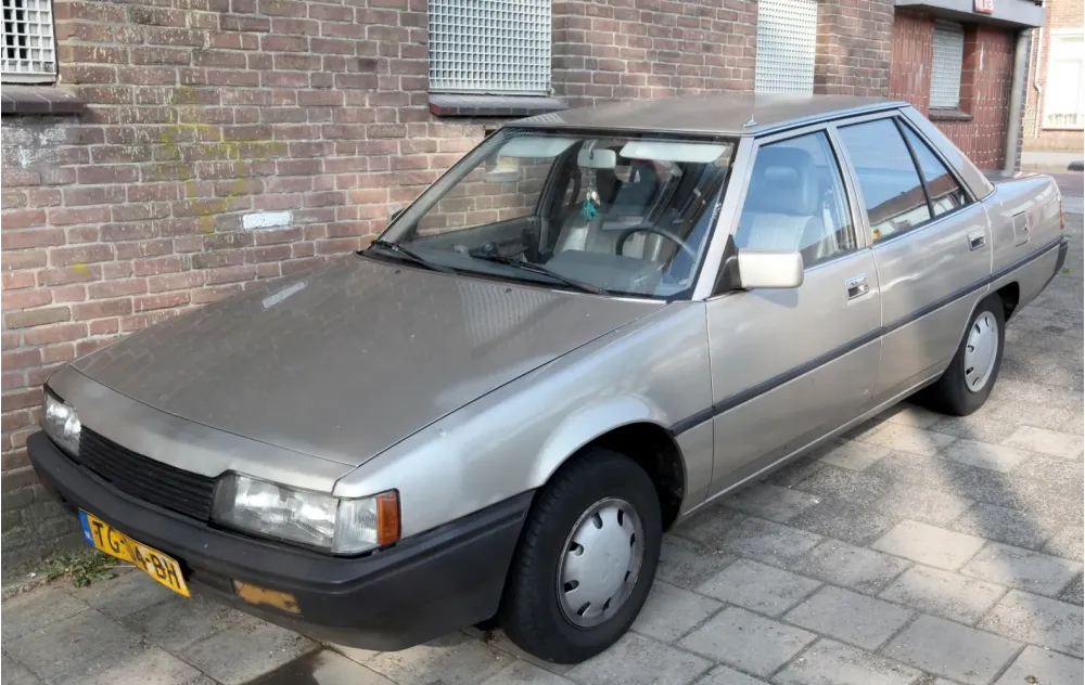 Mitsubishi Galant V