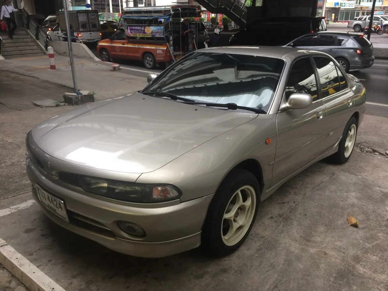 Image for Mitsubishi Galant VII