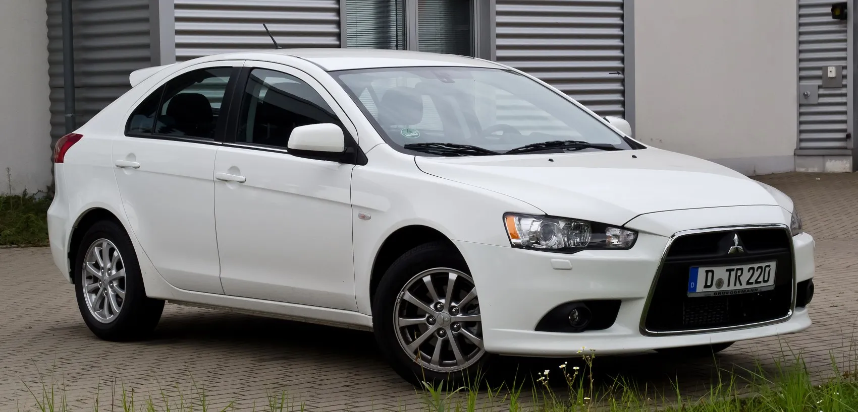 Mitsubishi Lancer Sportback IX (GS44S)