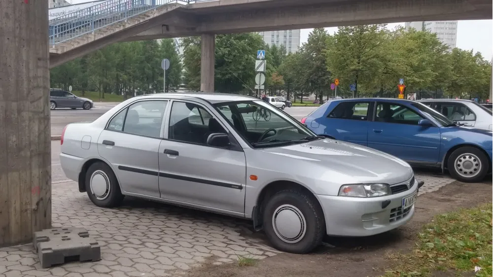 Mitsubishi Lancer VI