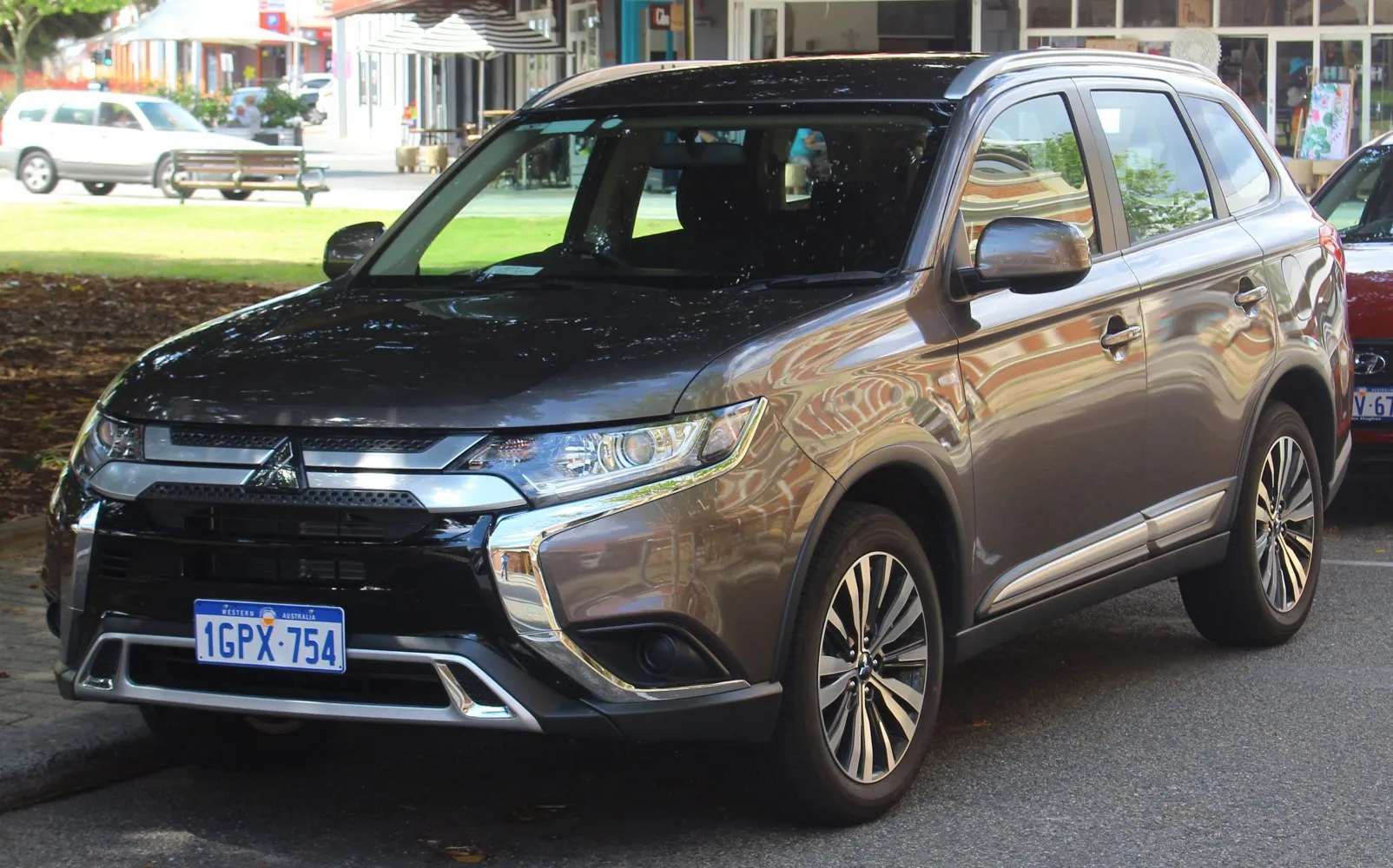 Image for Mitsubishi Outlander III (facelift 2018)
