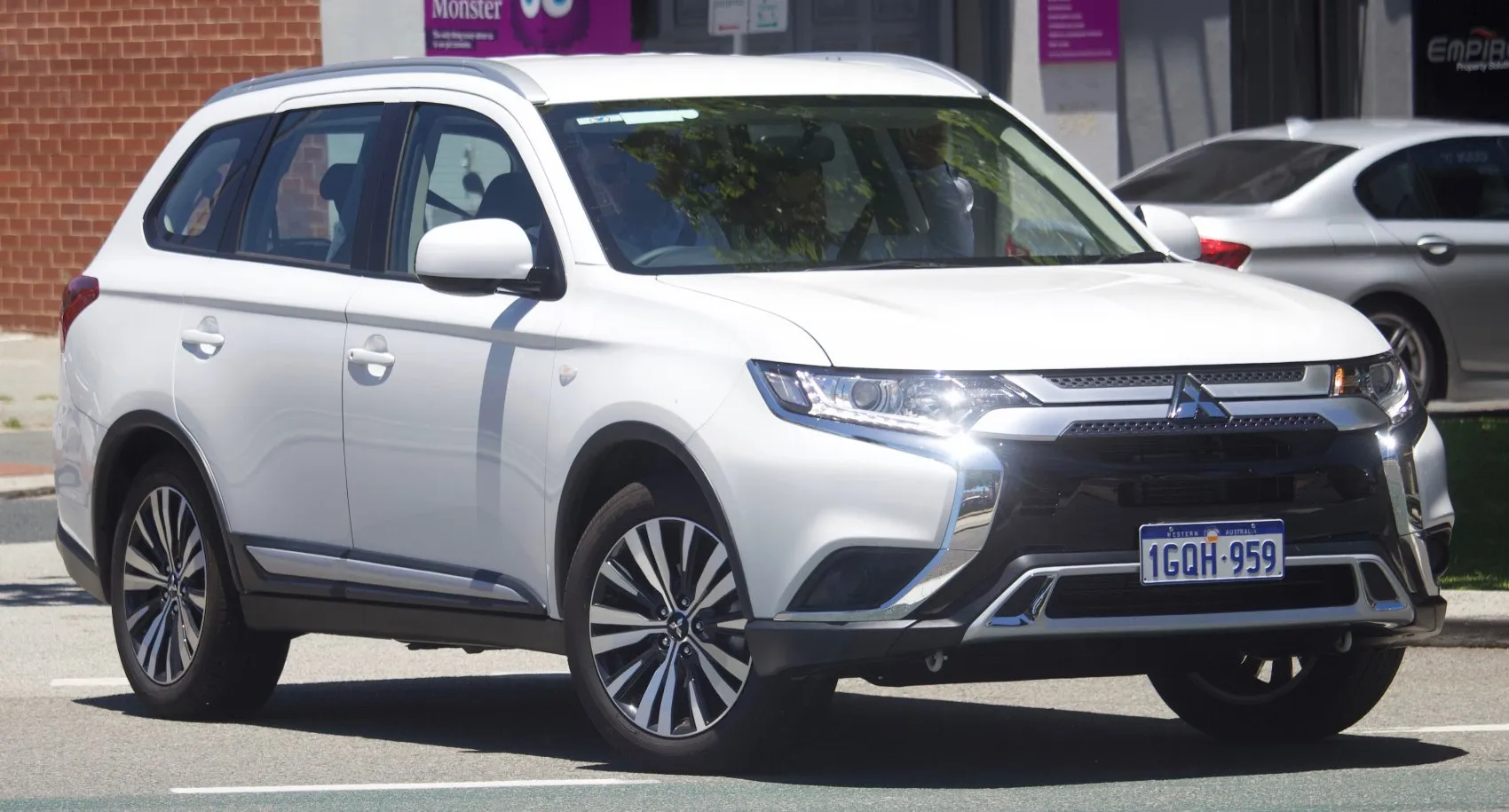 Image for Mitsubishi Outlander III (facelift 2018)