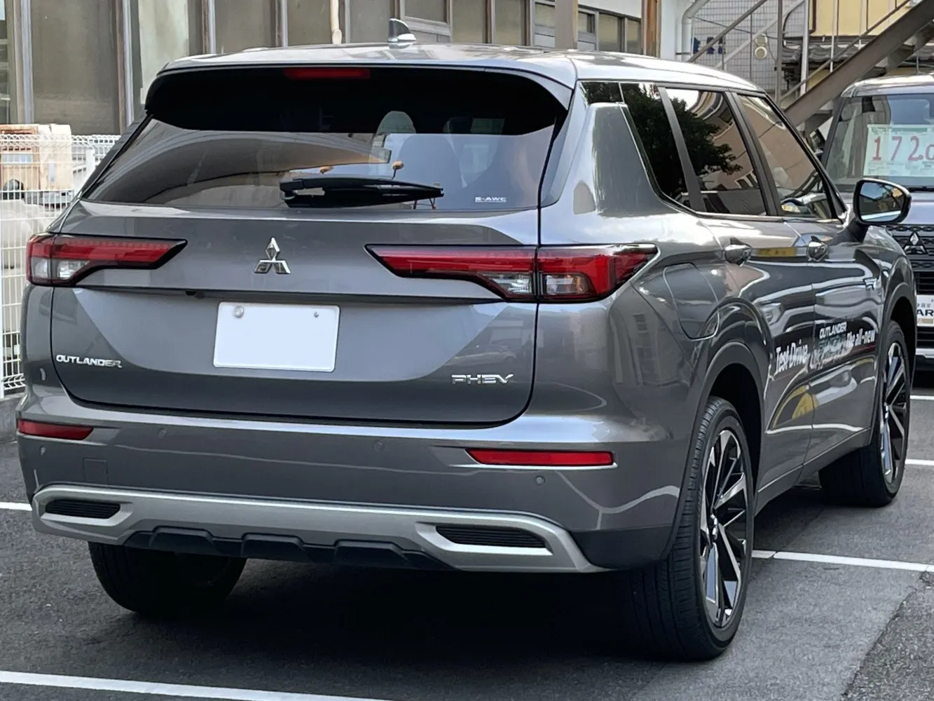 Image for Mitsubishi Outlander IV