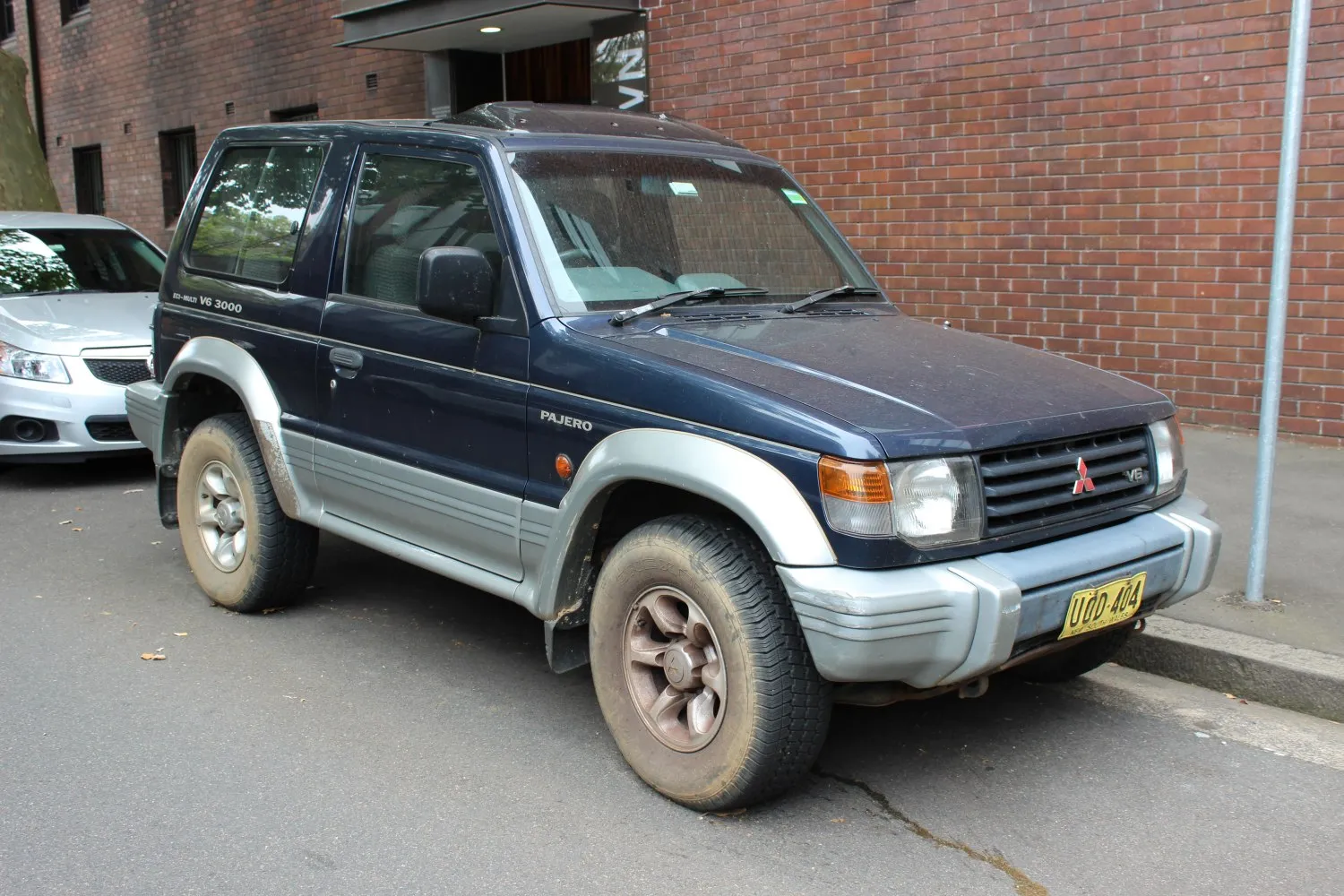 Image for Mitsubishi Pajero II Metal Top (V2_W,V4_W)