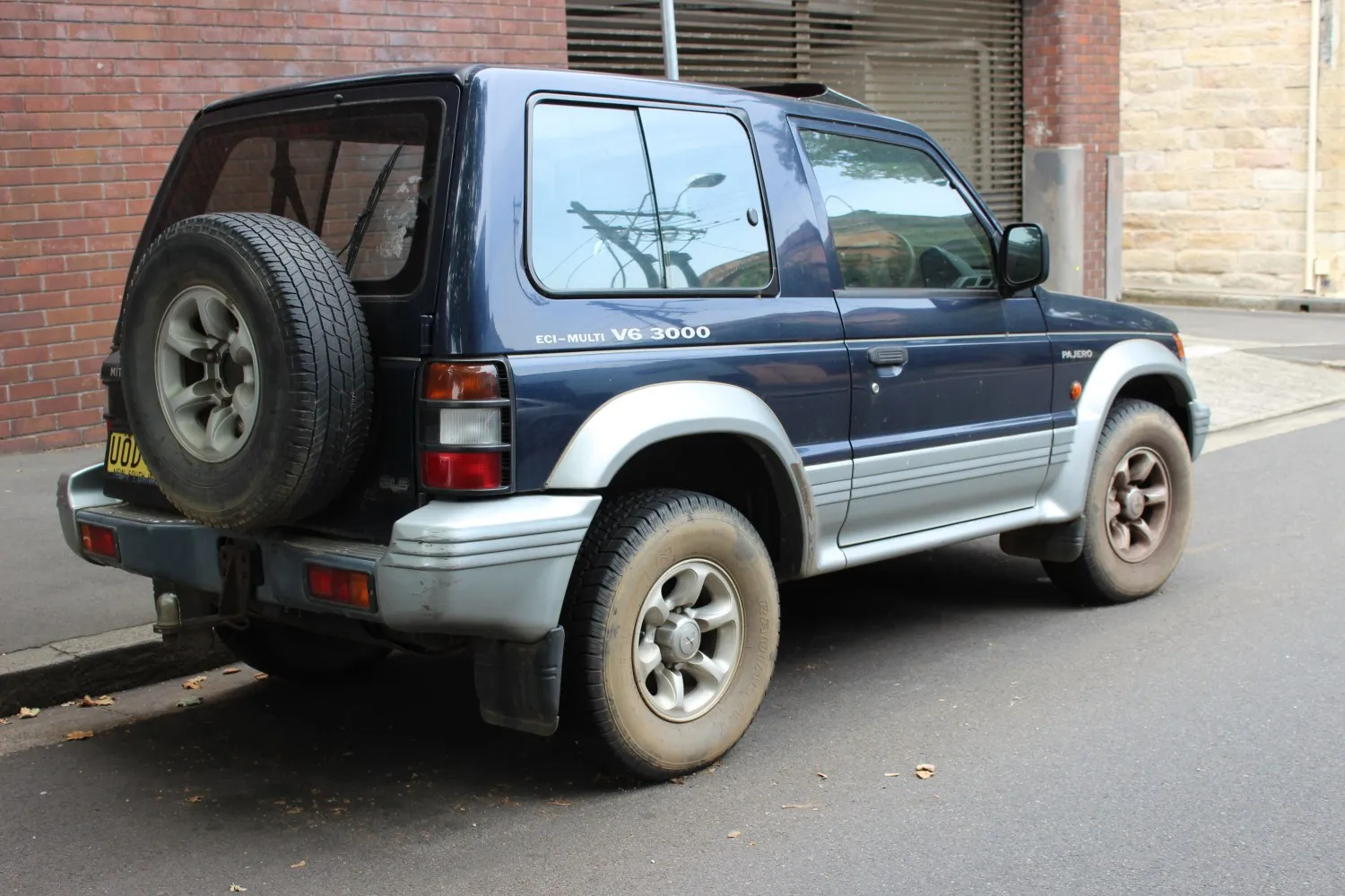 Image for Mitsubishi Pajero II Metal Top (V2_W,V4_W)