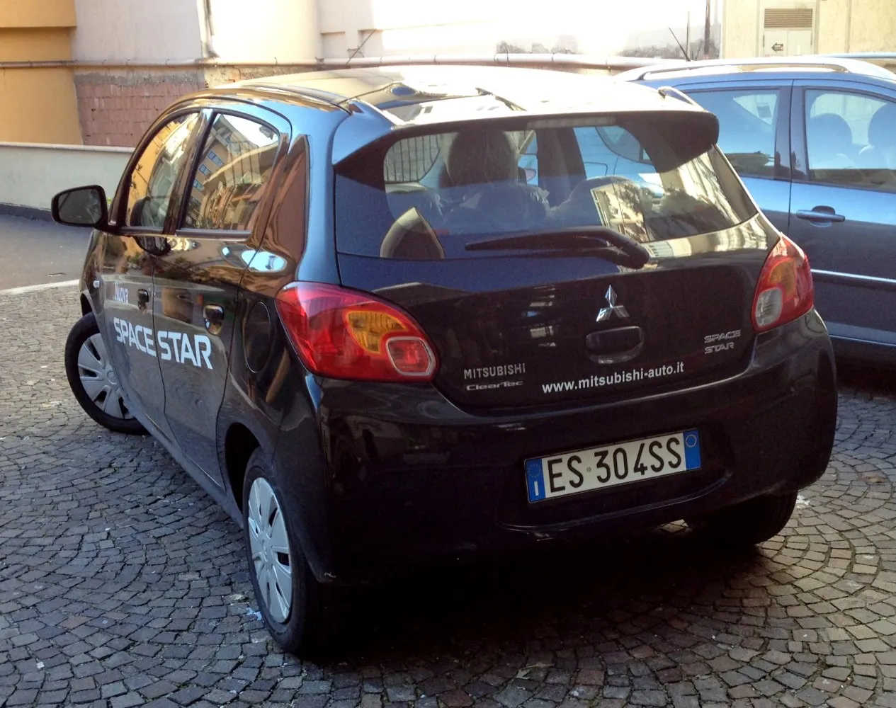 Image for Mitsubishi Space Star 2012