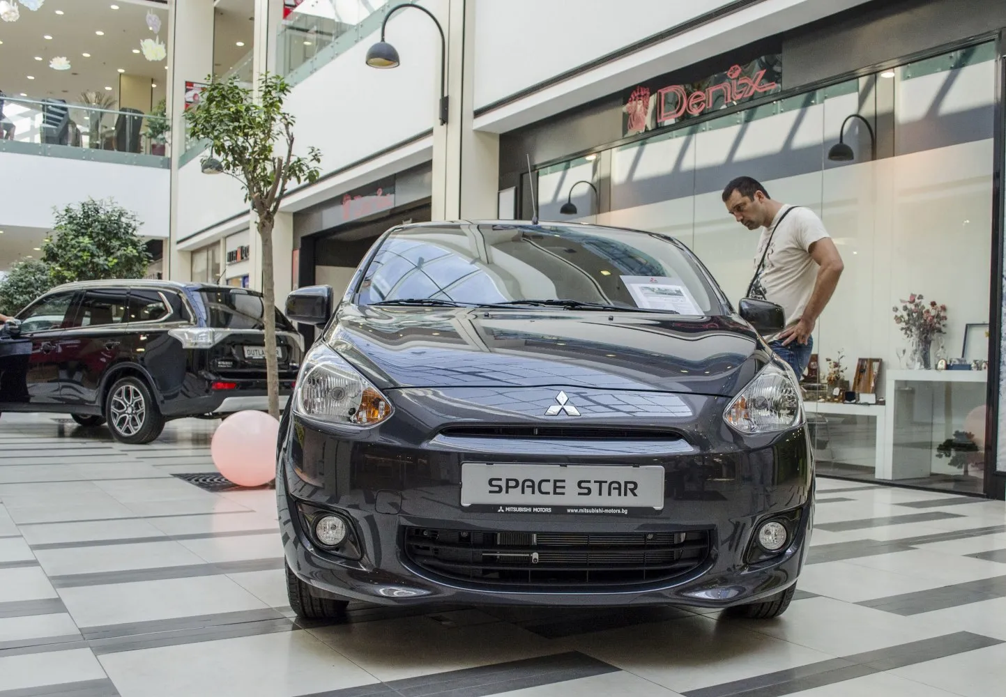 Image for Mitsubishi Space Star 2012