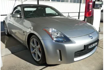 Nissan 350Z Roadster (Z33)
