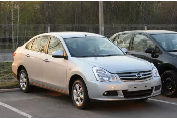 Nissan Almera G11