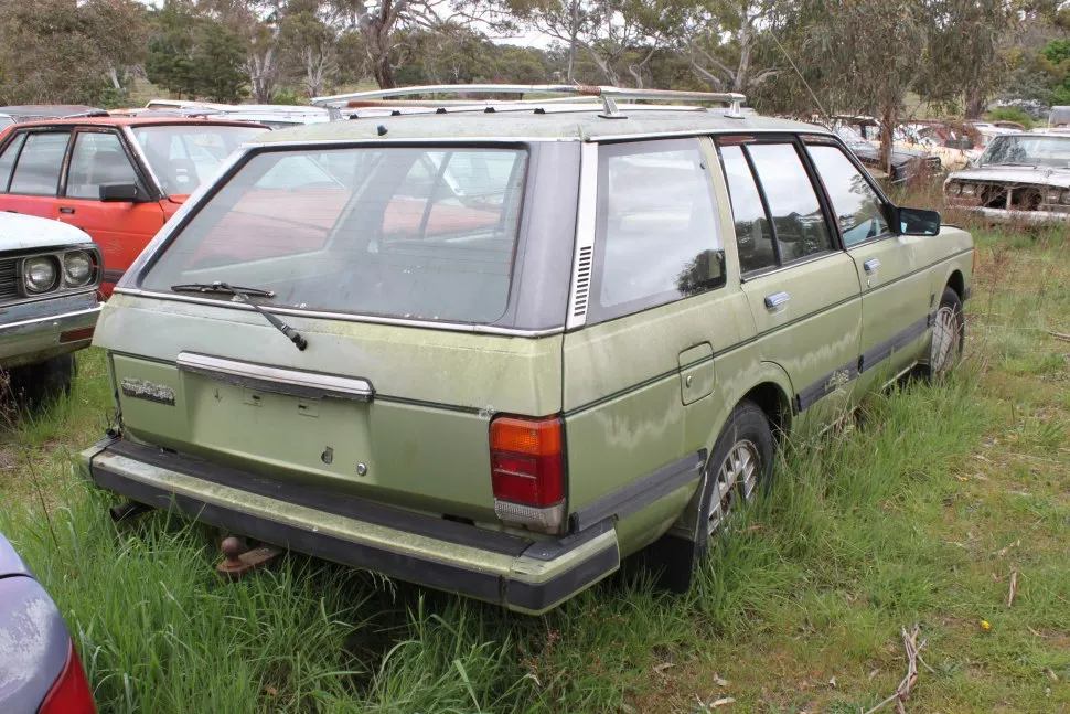 Image for Nissan Bluebird Traveller (W910)