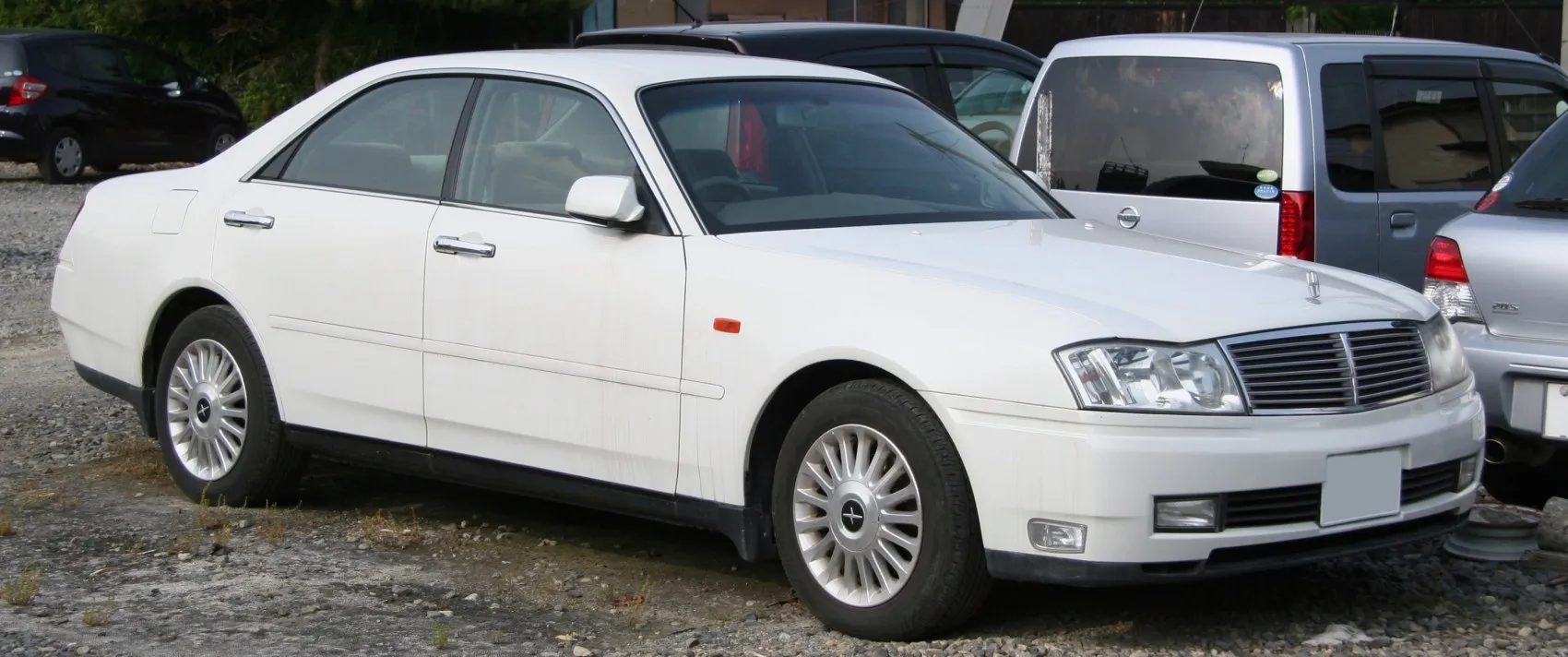 Nissan Cedric Y34
