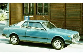 nissan cherry traveller-vn10