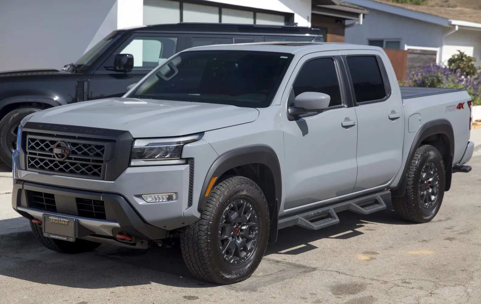 Nissan Frontier III Crew Cab