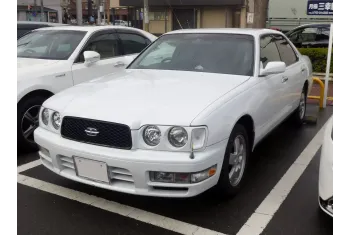 Nissan Gloria Y33