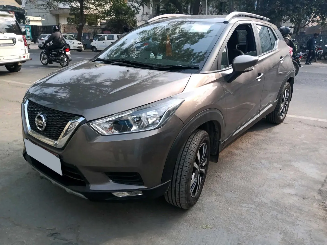 Nissan Kicks D15