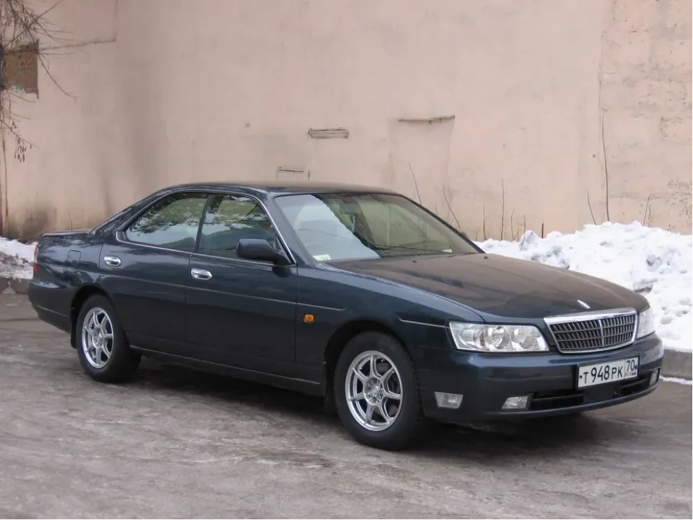 Nissan Laurel E-HC35/E-GC35