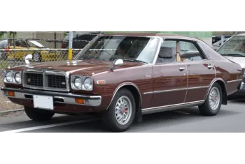 Nissan Laurel HLC230