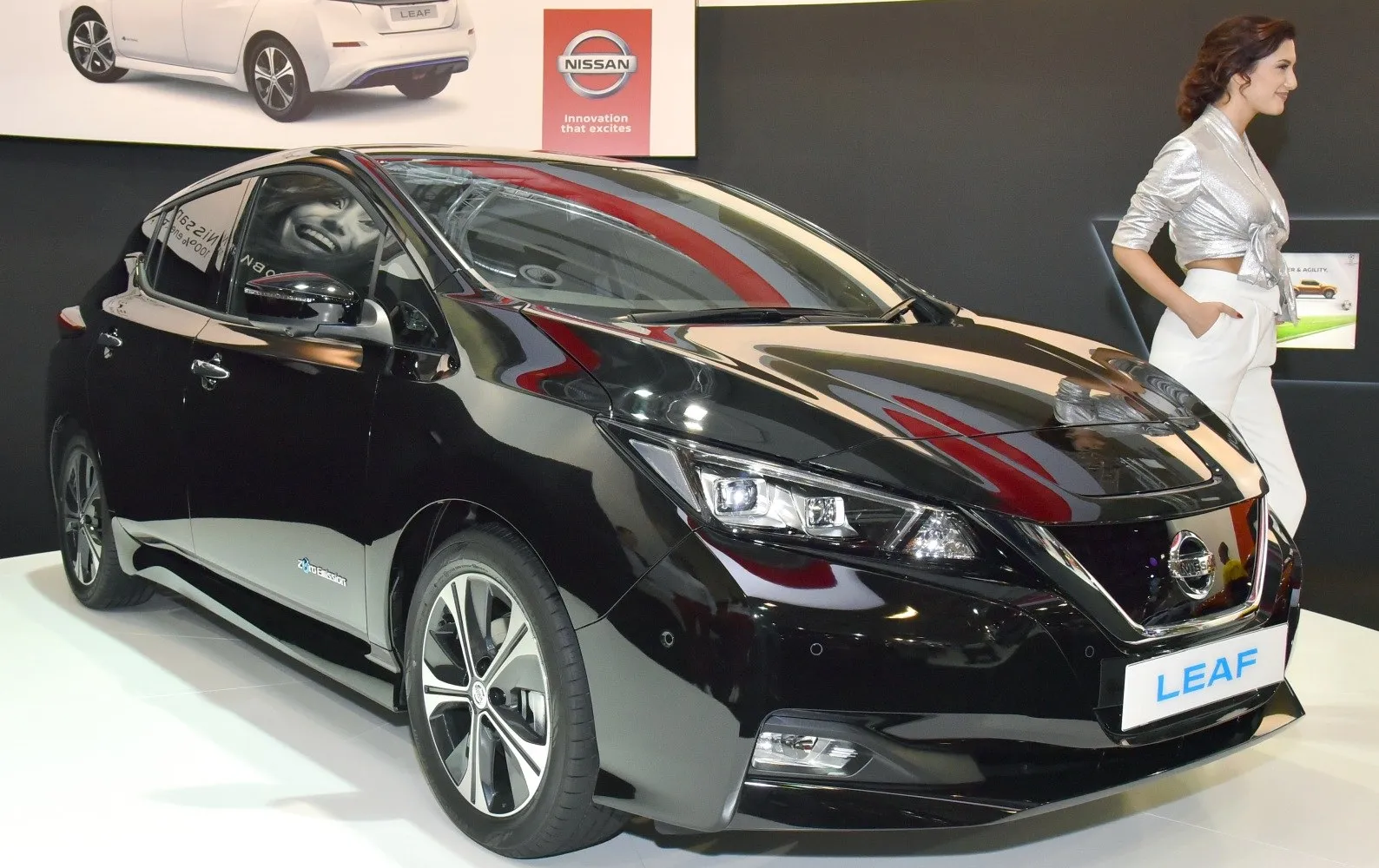 Nissan Leaf II (ZE1)