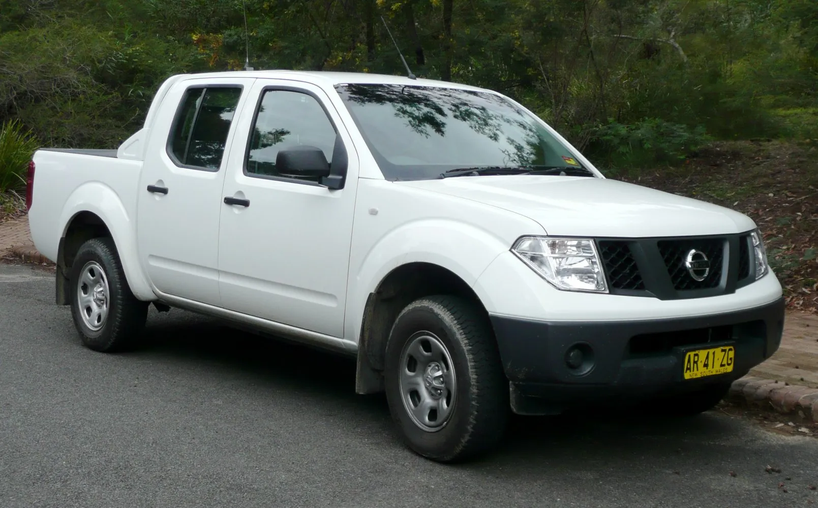 Nissan Navara III (D40)