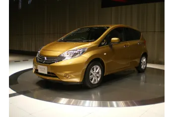 Nissan Note II (E12)