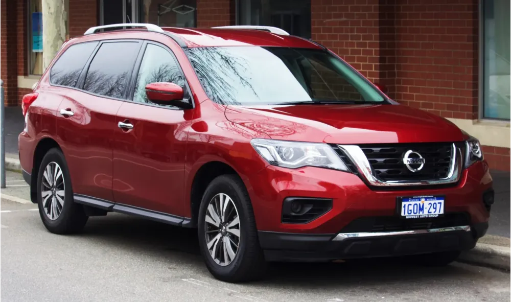 Nissan Pathfinder IV (facelift 2017)