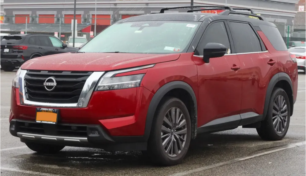 Nissan Pathfinder V