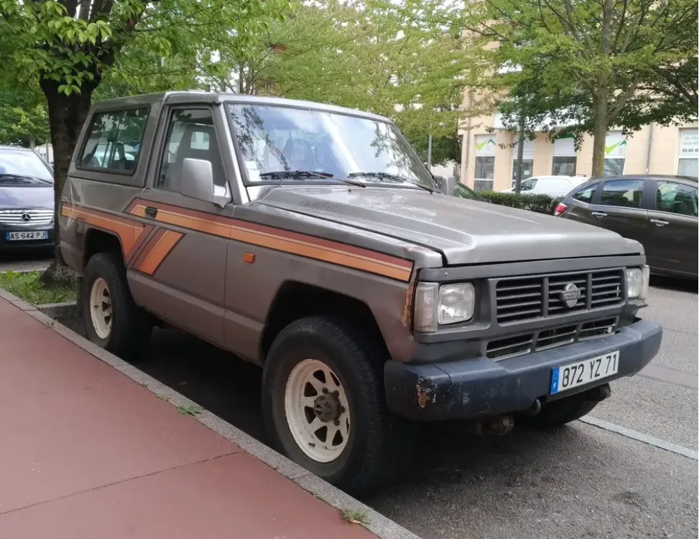 Nissan Patrol Hardtop (K260)