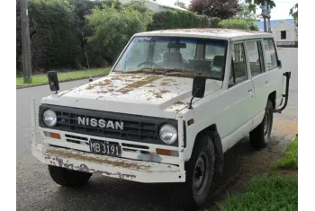 Nissan Patrol Station Wagon (W160)