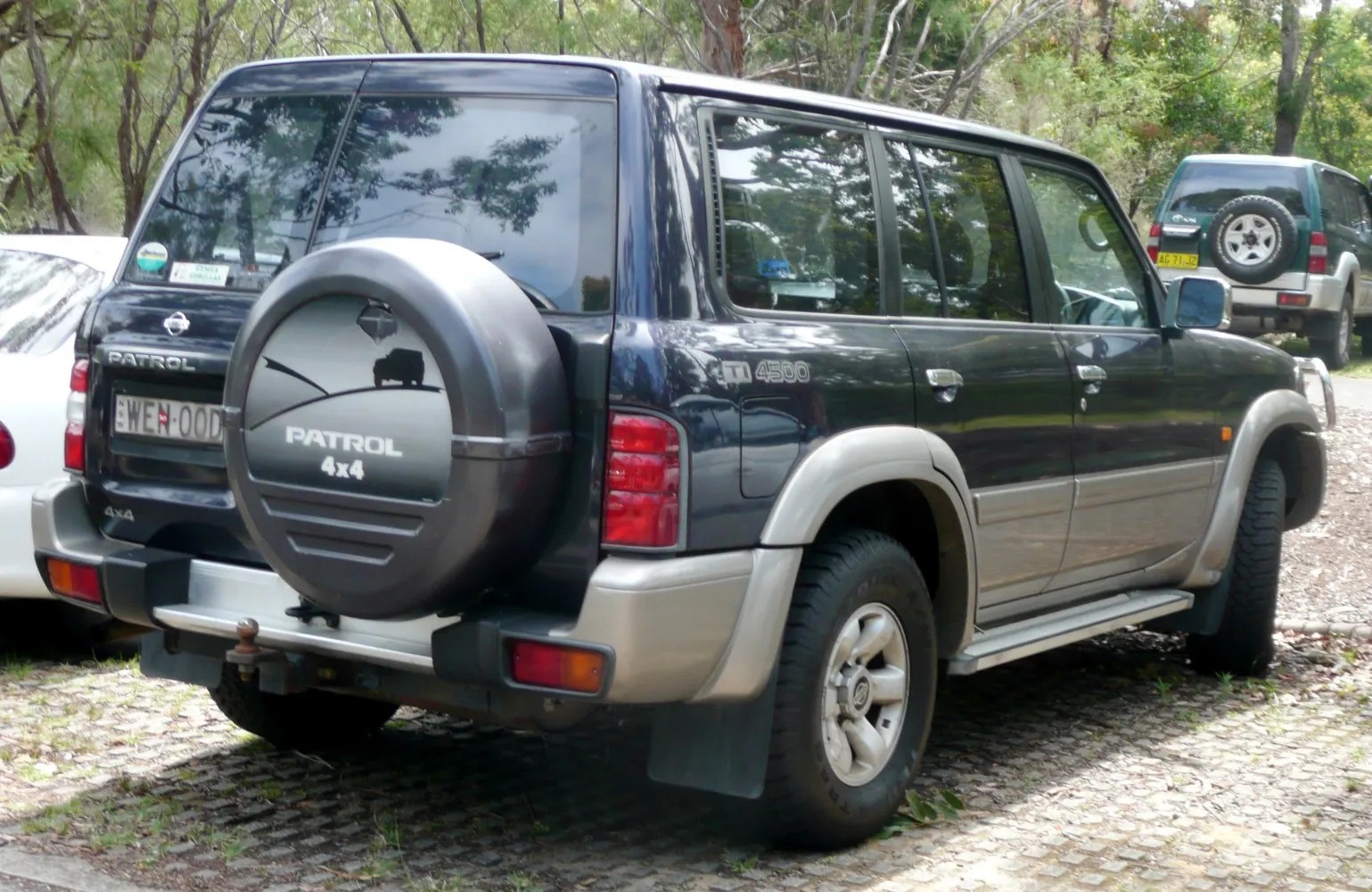 Image for Nissan Patrol V 5-door (Y61)