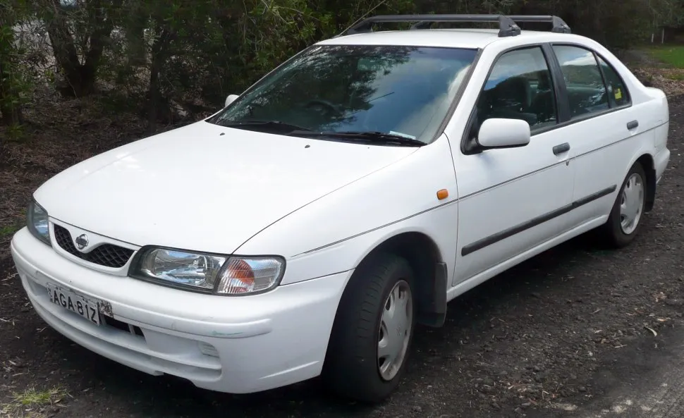Nissan Pulsar N15