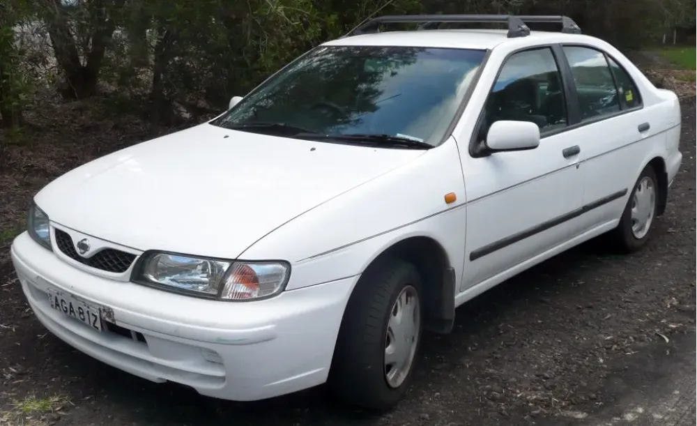 Nissan Pulsar N15