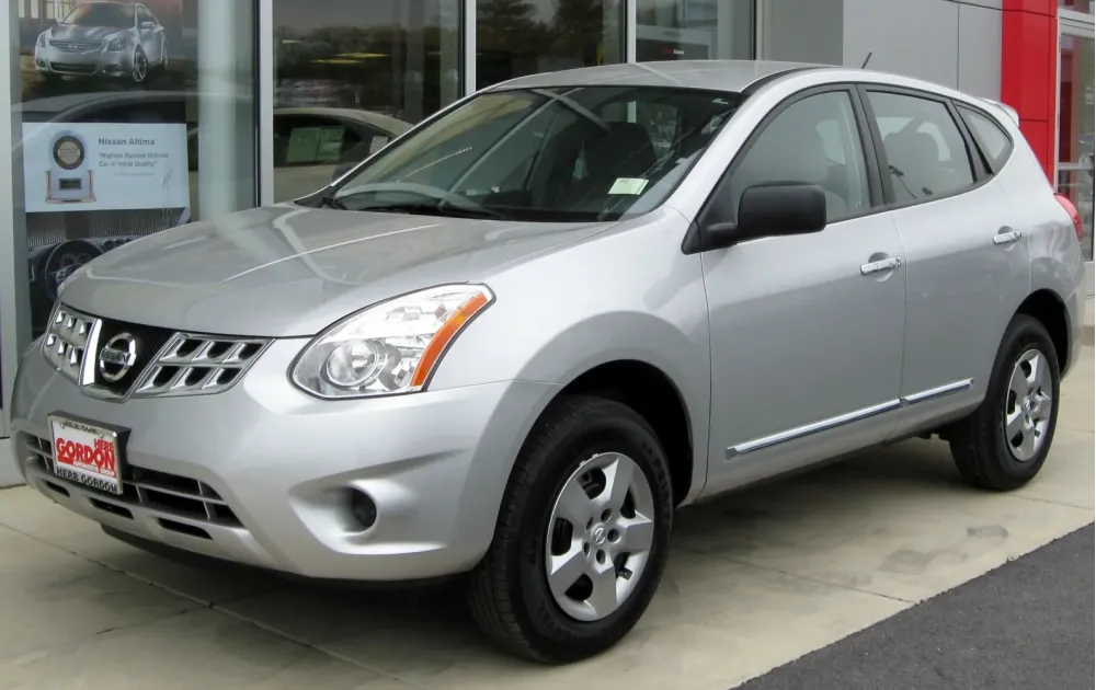 Nissan Rogue I (S35, facelift 2011)