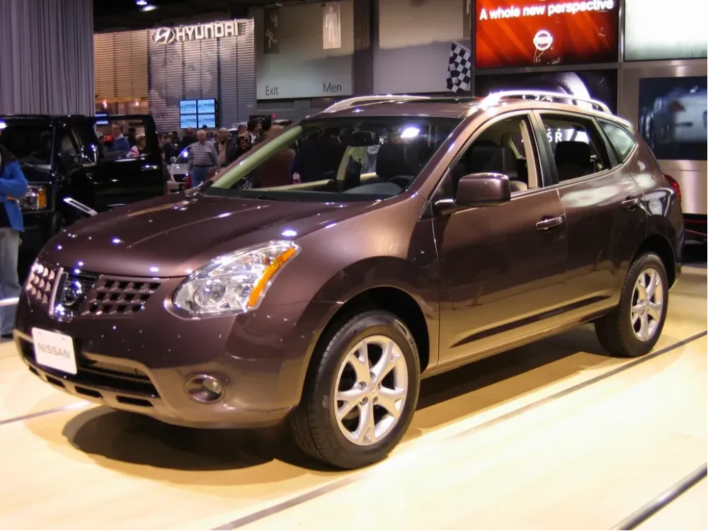 Nissan Rogue I (S35)