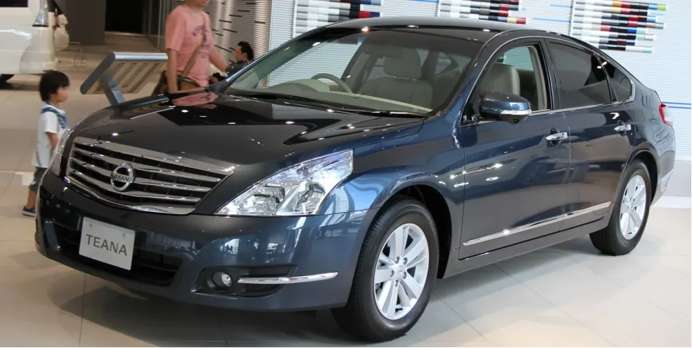 Nissan Teana II