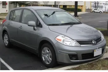 nissan versa sedan
