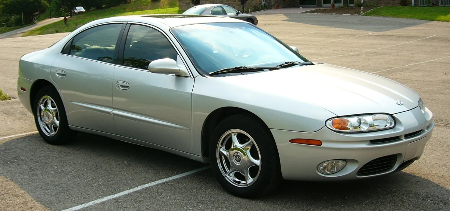 Oldsmobile Aurora II