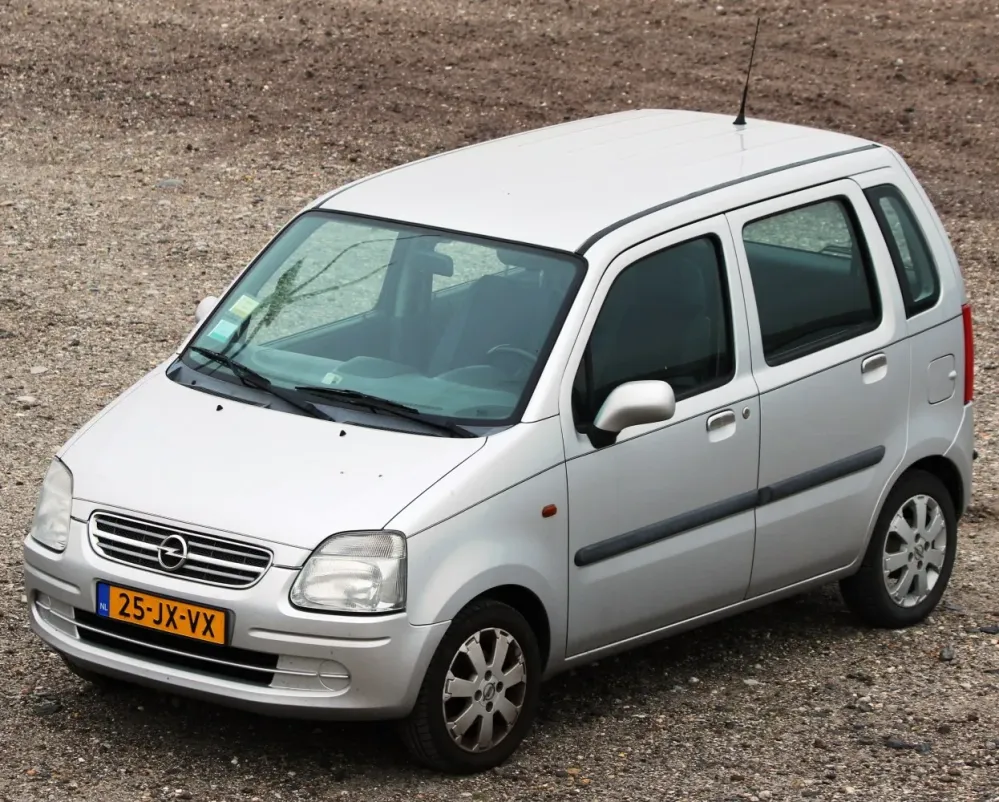 Opel Agila I