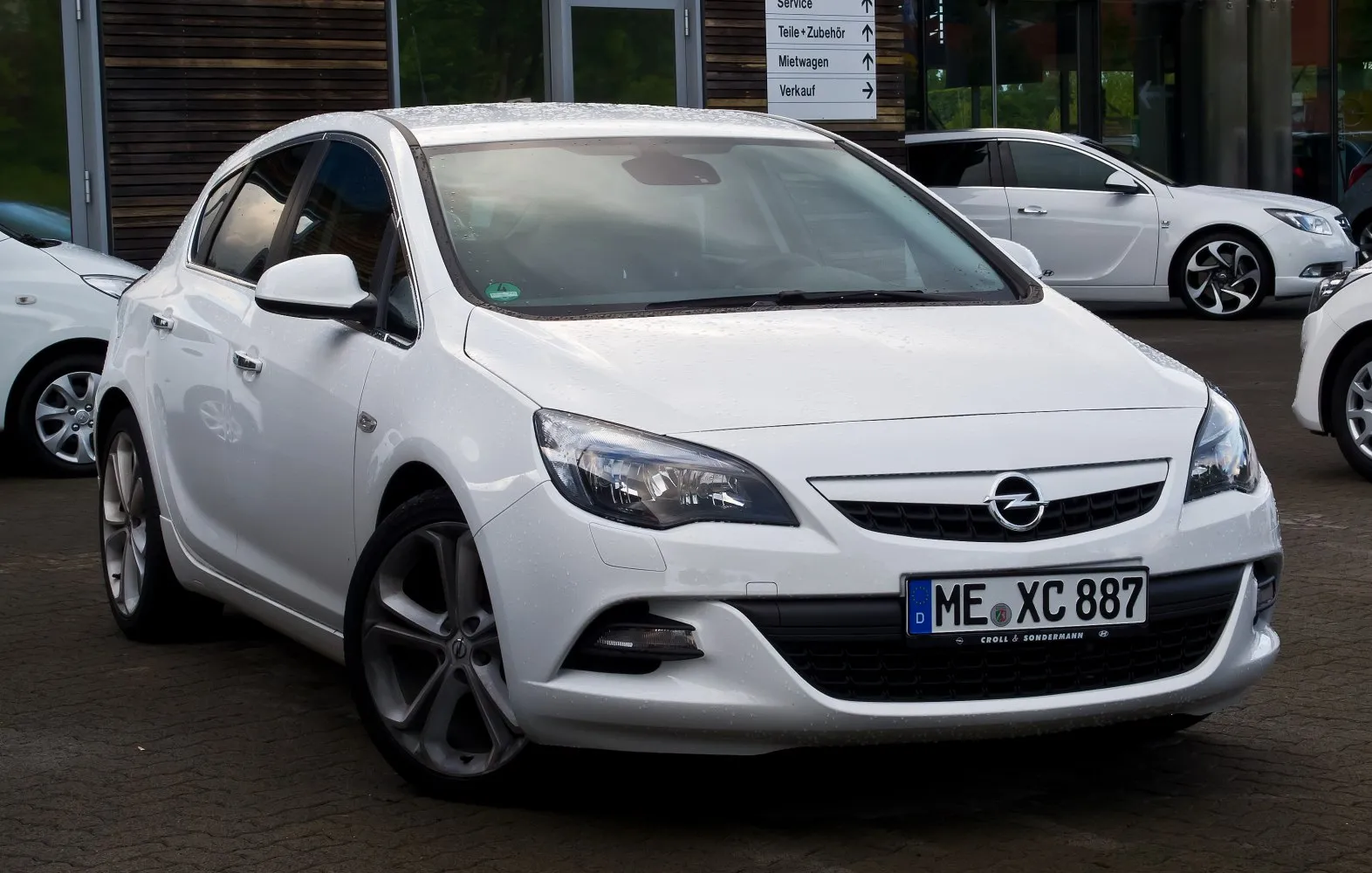 Image for Opel Astra J (facelift 2012)