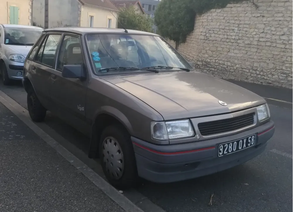 Opel Corsa A (facelift 1990)