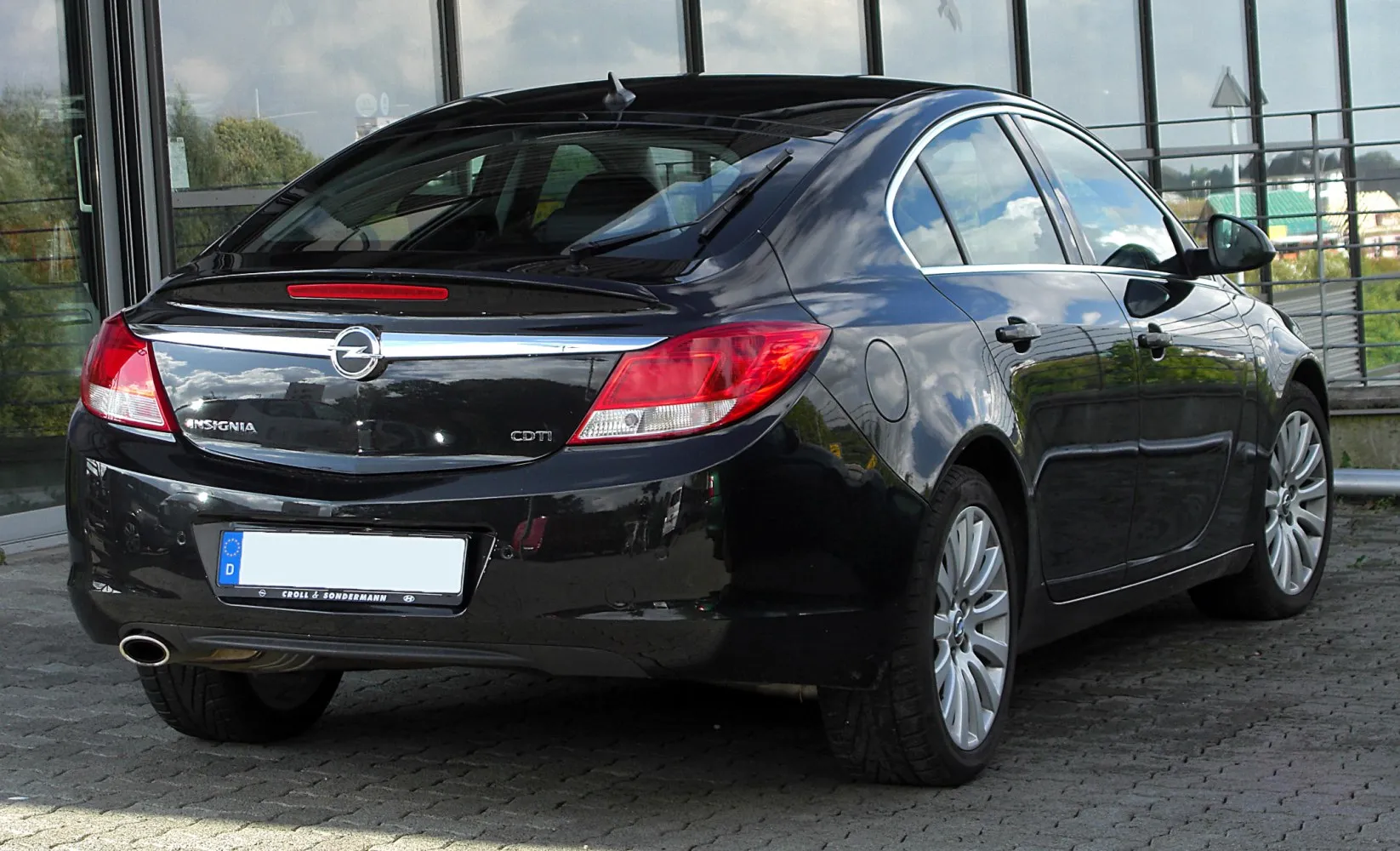 Opel Insignia Hatchback (A)