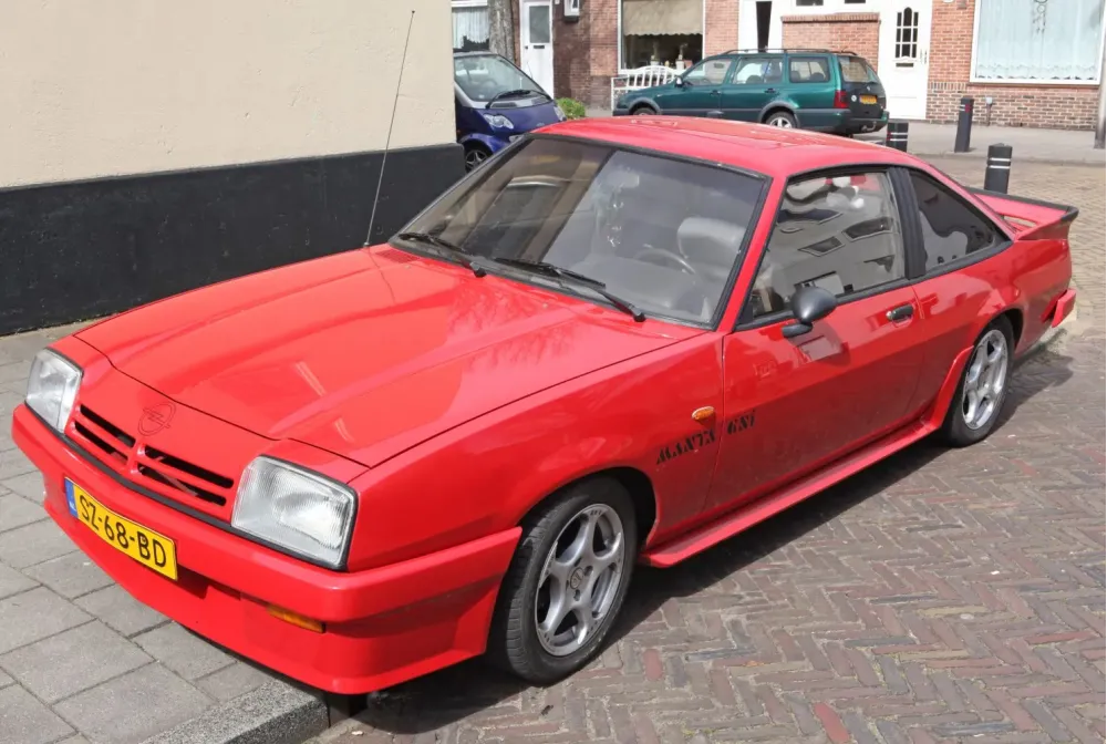 Opel Manta B (facelift 1982)